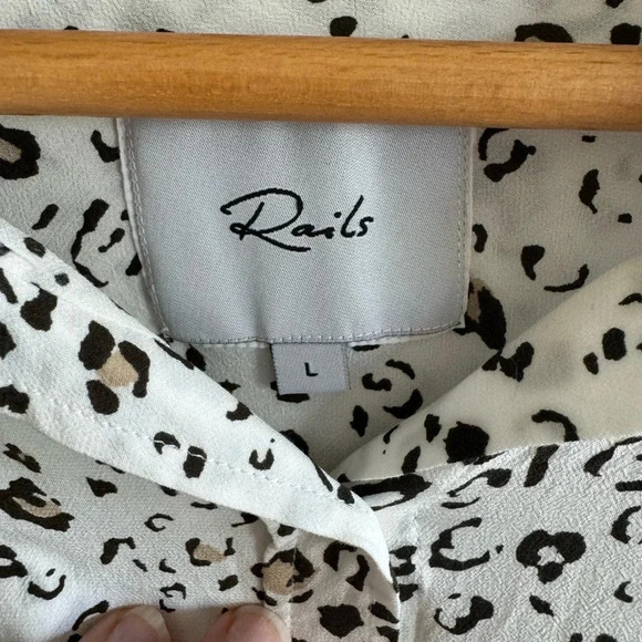 Rails Whitney white/brown leopard print short sleeve button down shirt top L - Picture 7 of 9